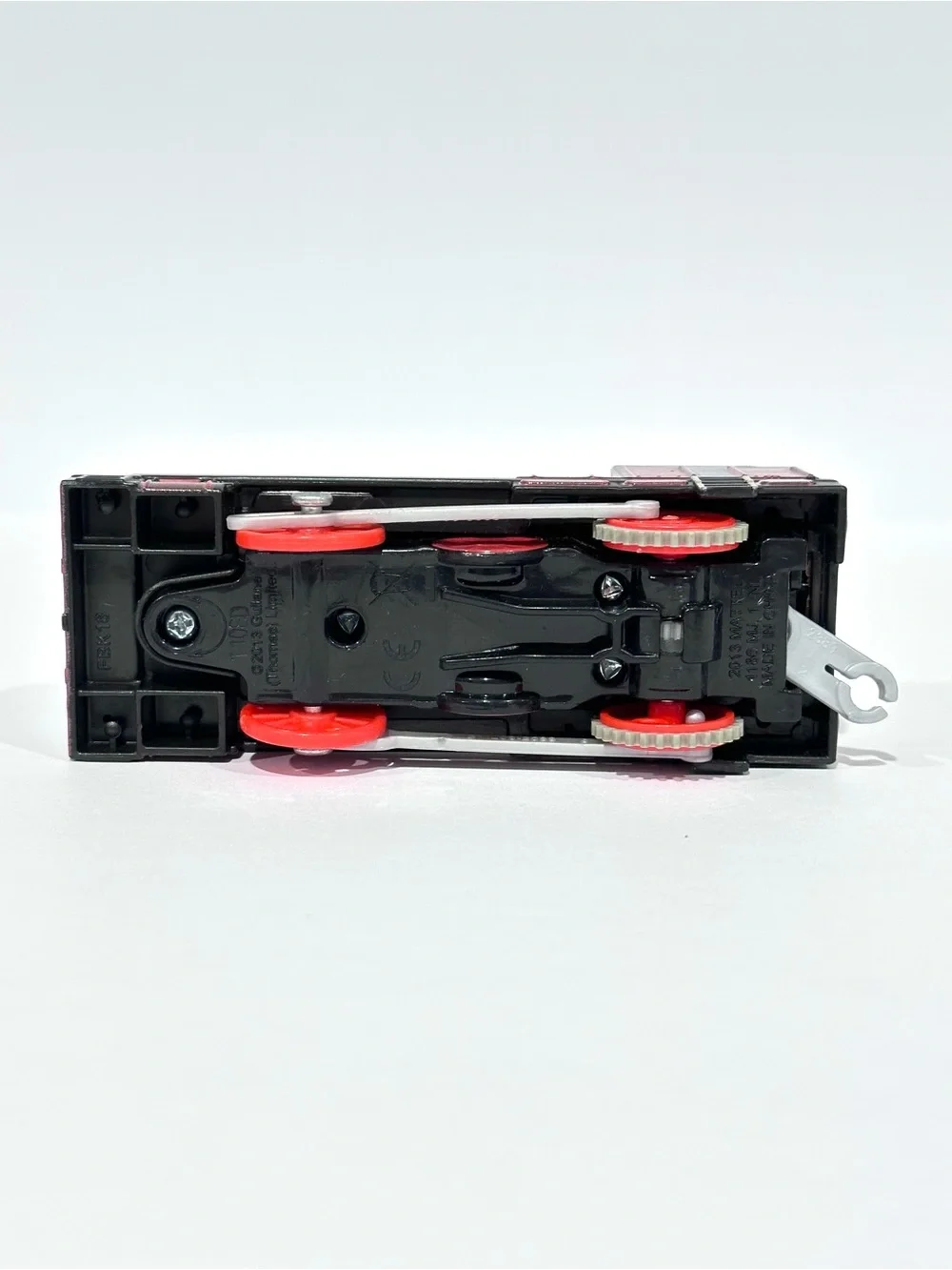 Thomas & Friends Motorized TrackMaster Steelworks Hurricane Train with Cargo Car